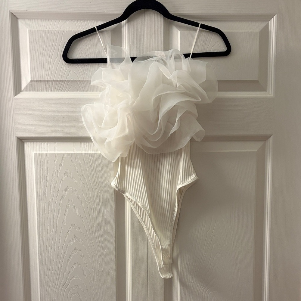 Zara White Bodysuit with Ruffle Accent